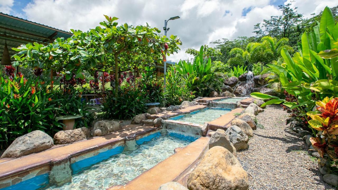 Cabanas Rio Escondido En La Fortuna Buitenkant foto