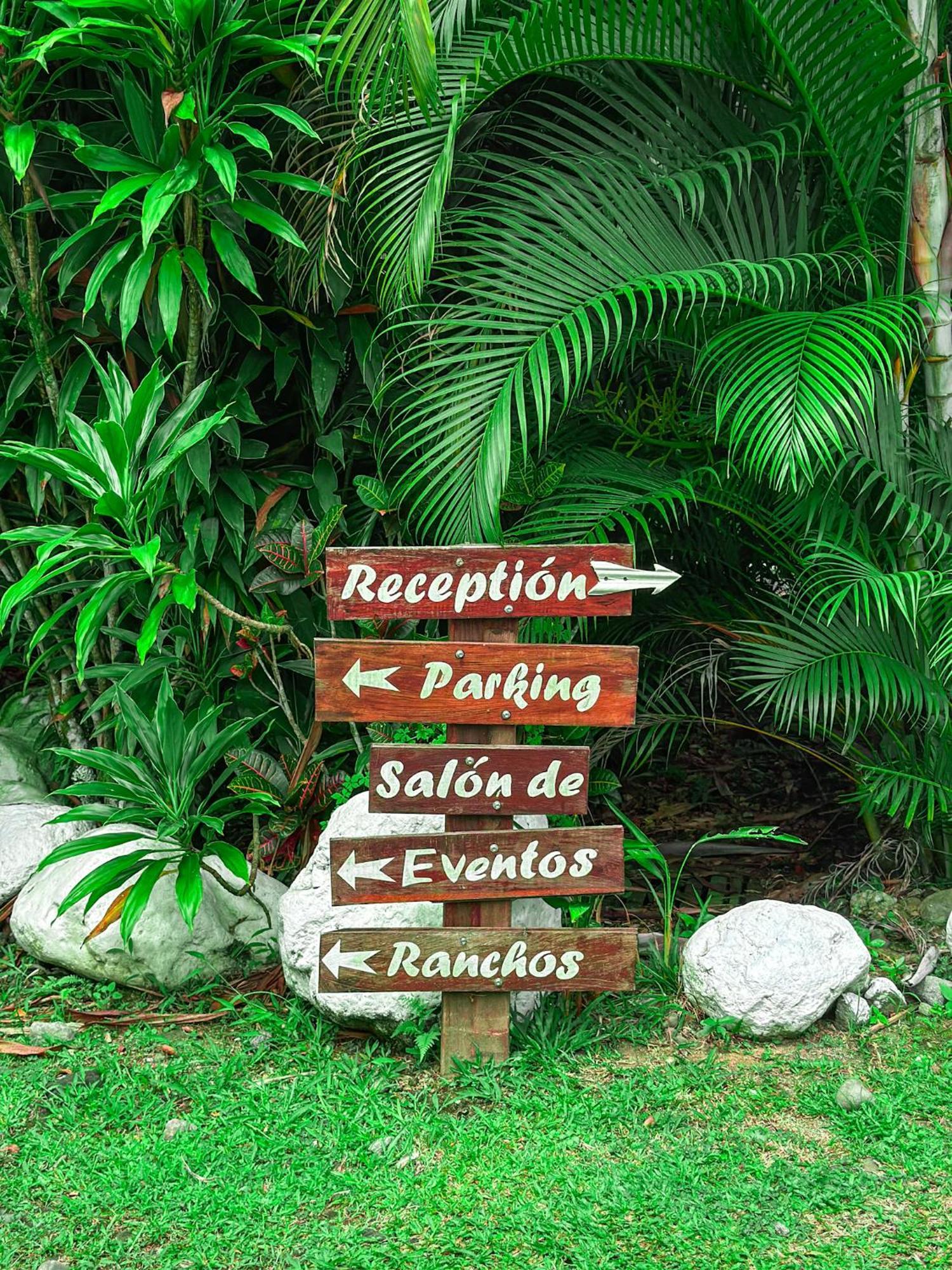 Cabanas Rio Escondido En La Fortuna Buitenkant foto
